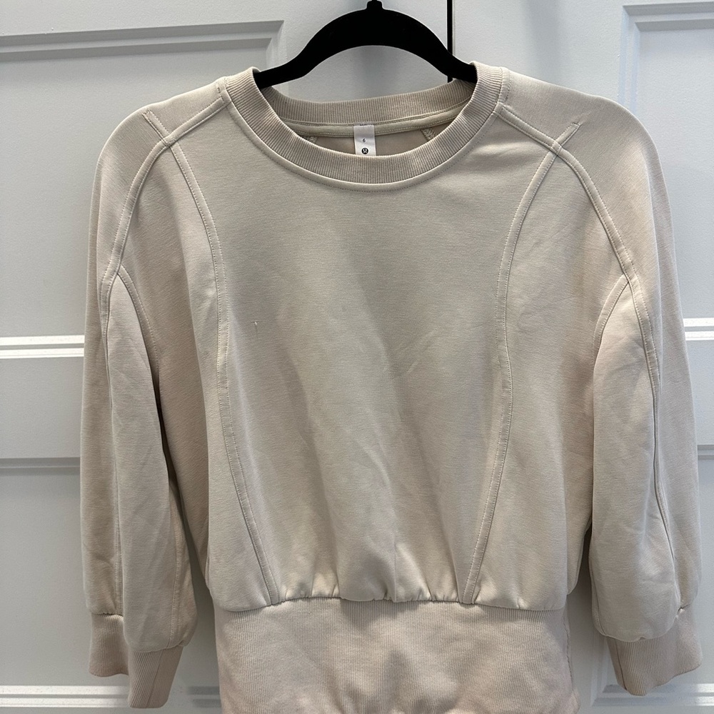 Lululemon Cropped Long-Sleeve